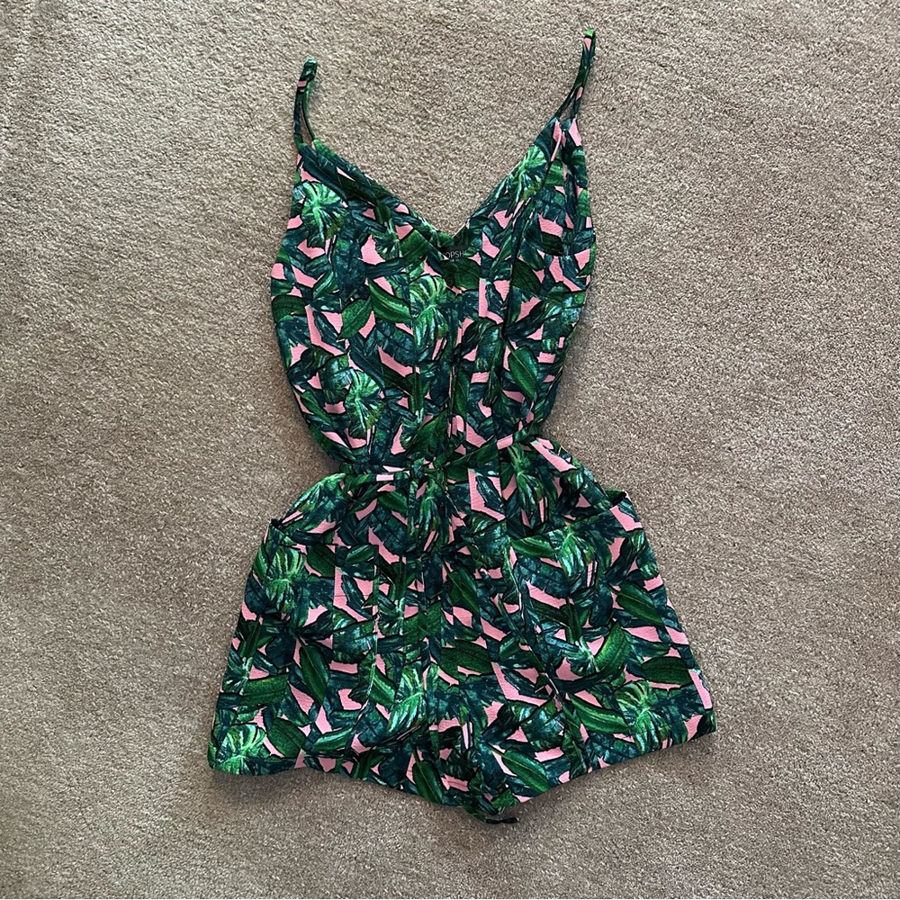 Topshop women’s tropical print tie waist romper - Size 6